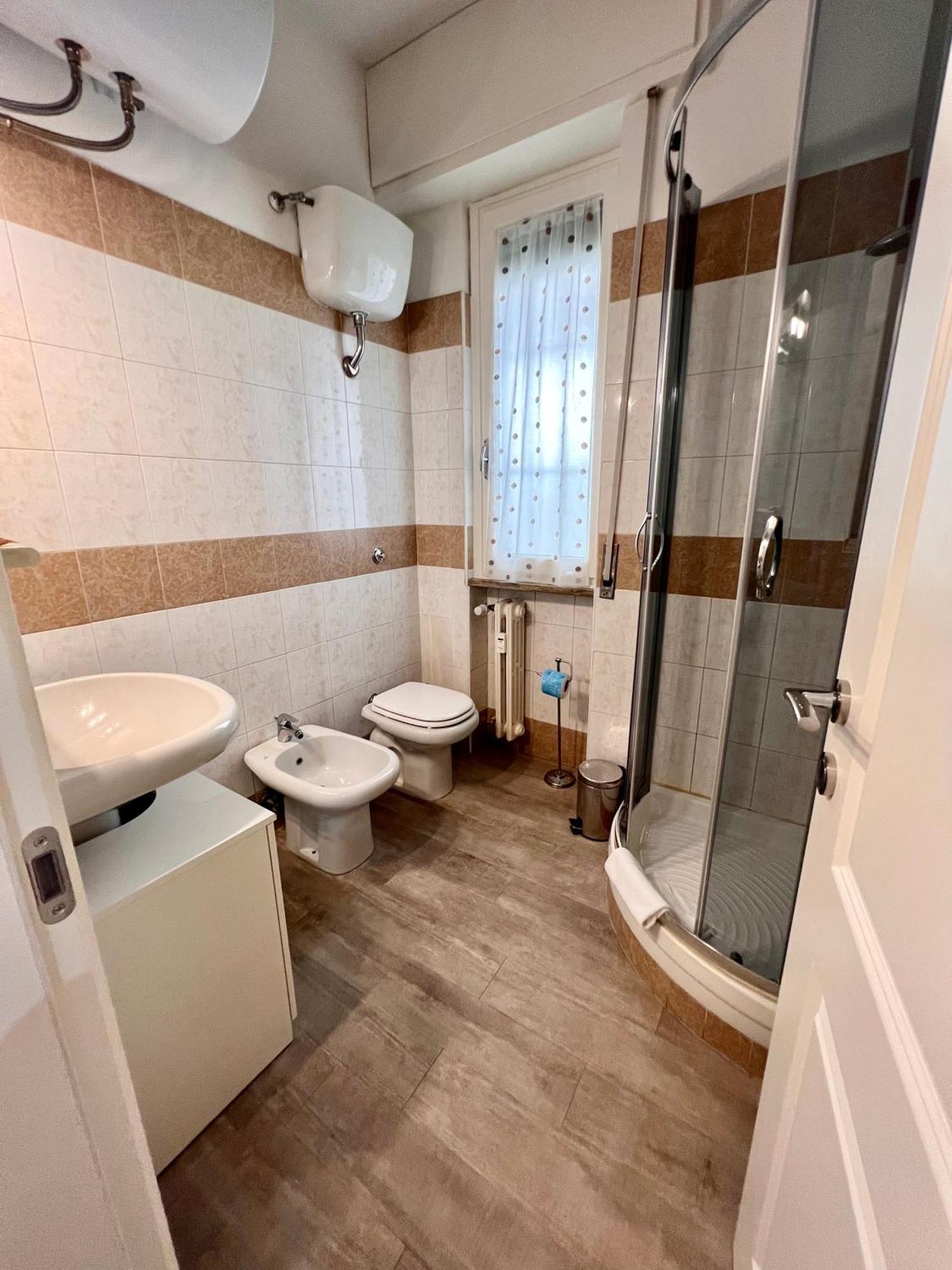 Cute Flat - Best Price - Wi Fi - Ac - Tv Florence Exterior photo